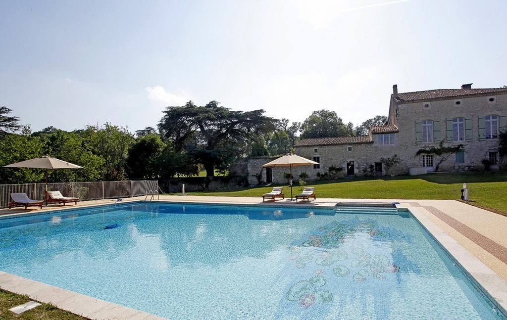 Bed and Breakfast Domaine De Lamassas Hautefage-la-Tour Екстер'єр фото